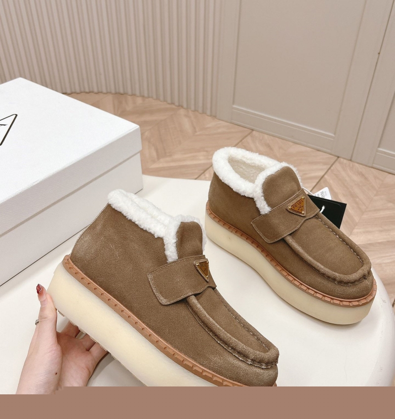 Pra*a casual shoes
